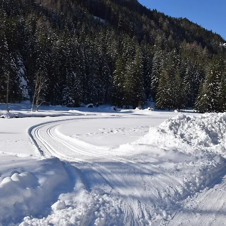 Lodge Almchalet Poellatal