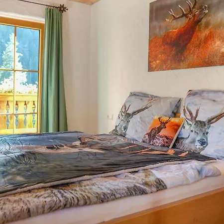 Almchalet Poellatal Lodge Rennweg am Katschberg