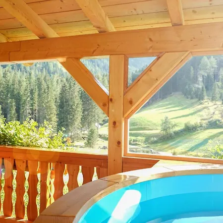 Almchalet Poellatal
