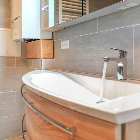 Lodge Almchalet Poellatal