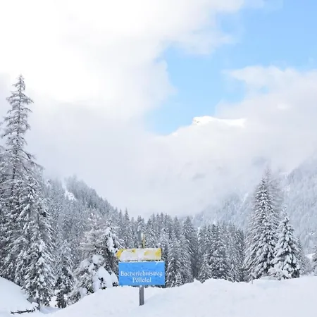 Almchalet Poellatal Rennweg am Katschberg