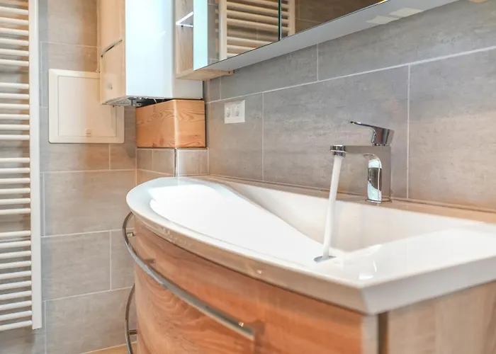 بيت خشبي Almchalet Poellatal