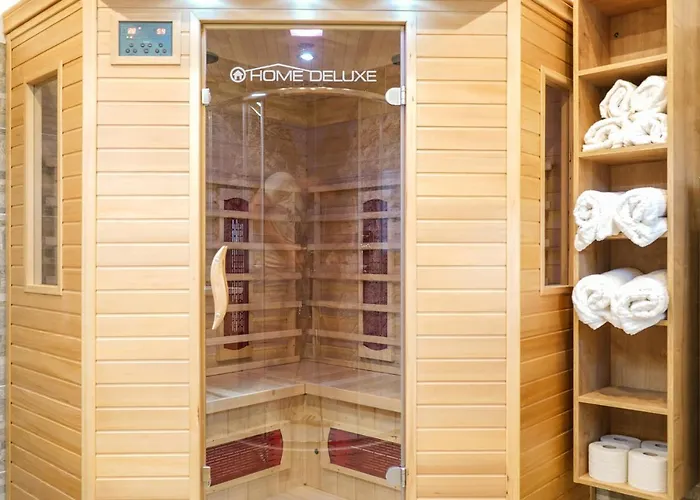 بيت خشبي Almchalet Poellatal *