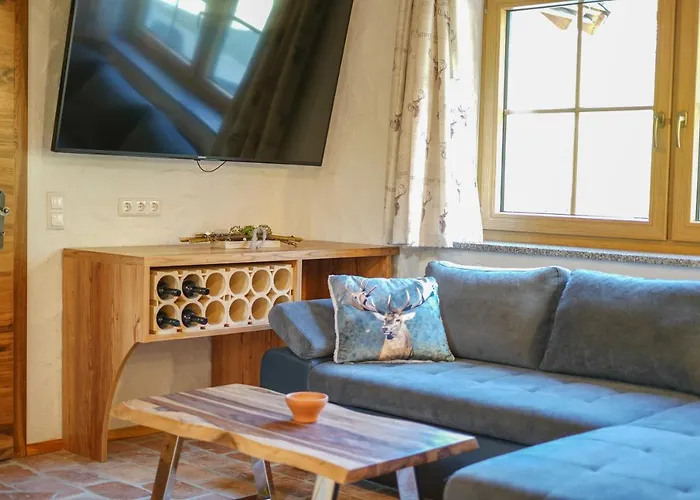 بيت خشبي Almchalet Poellatal