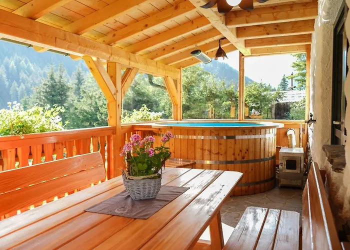 Almchalet Poellatal Rennweg am Katschberg