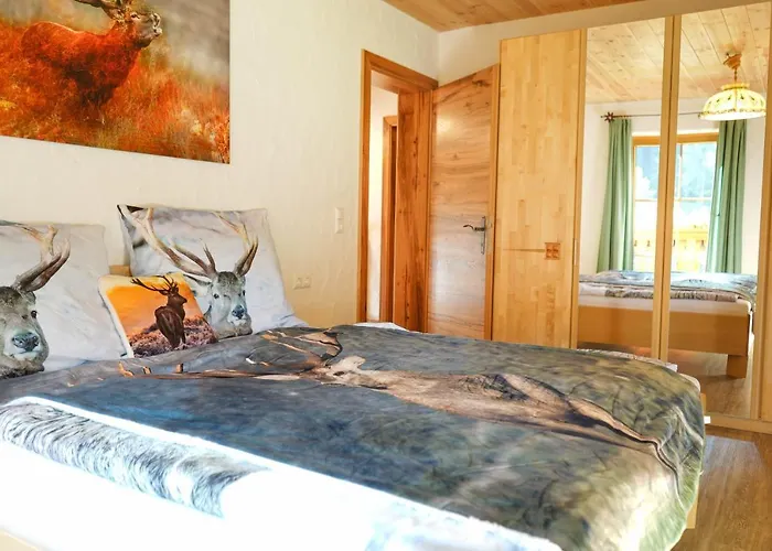 Almchalet Poellatal *