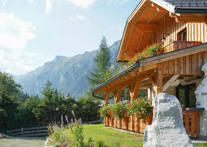 بيت خشبي Almchalet Poellatal *